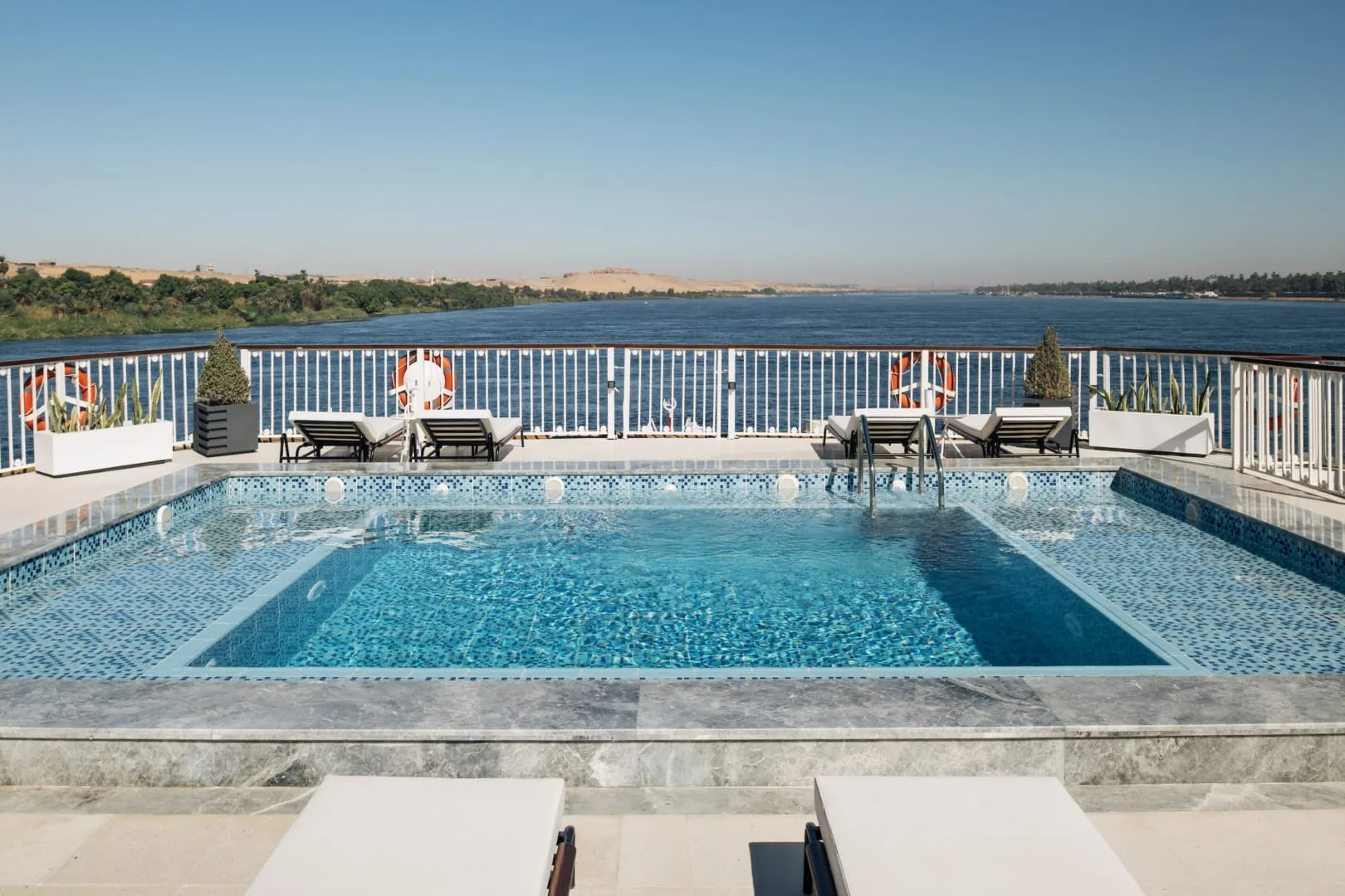 NILE CRUISE